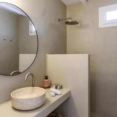 Deliana By Ethos Hospitality *