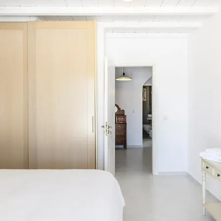 Deliana By Ethos Hospitality Villa Mykonos Town